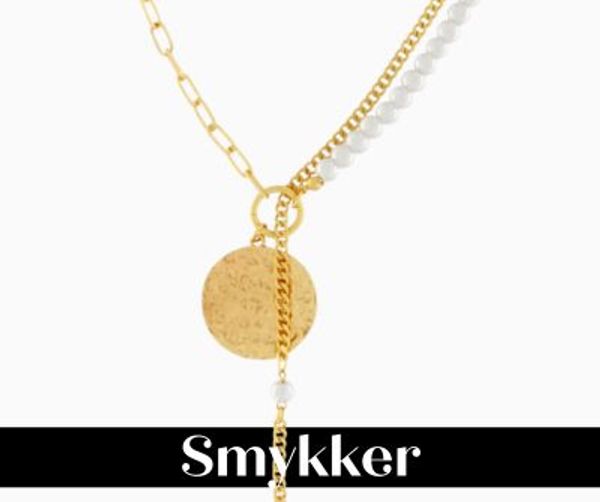 Hos Ros Mari Smykkekunst finner du unike, håndlagde smykker som kombinerer tidløs eleganse med moderne design. Utforsk et bredt utvalg av halskjeder, armbånd og øredobber, laget av kvalitetsmaterialer som perler, krystaller og sølv. Våre smykker er perfekte gaver eller tilbehør som gir ethvert antrekk et personlig preg. Besøk oss for eksklusive nyheter og inspirasjon.