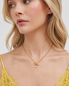 Hovedbilde Fable England Gold Pearl Toggle Charm Halskjede